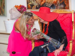 Dina Larot Kalenderpräsentation am 14.10.2025